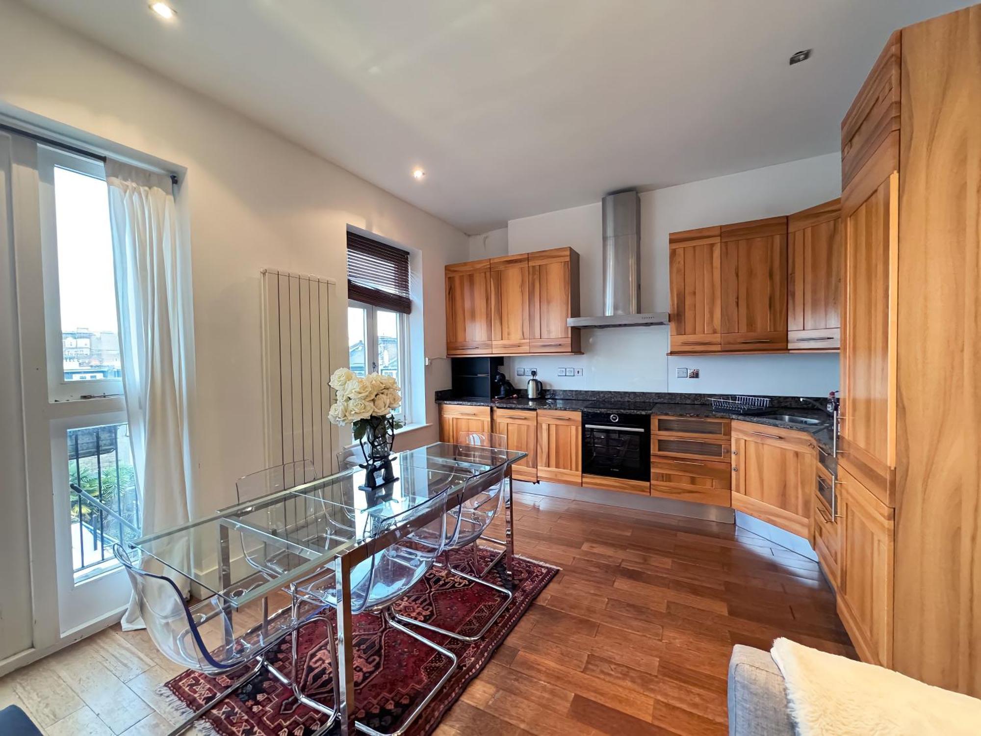 The Kensington Heights Appartement Londen Buitenkant foto